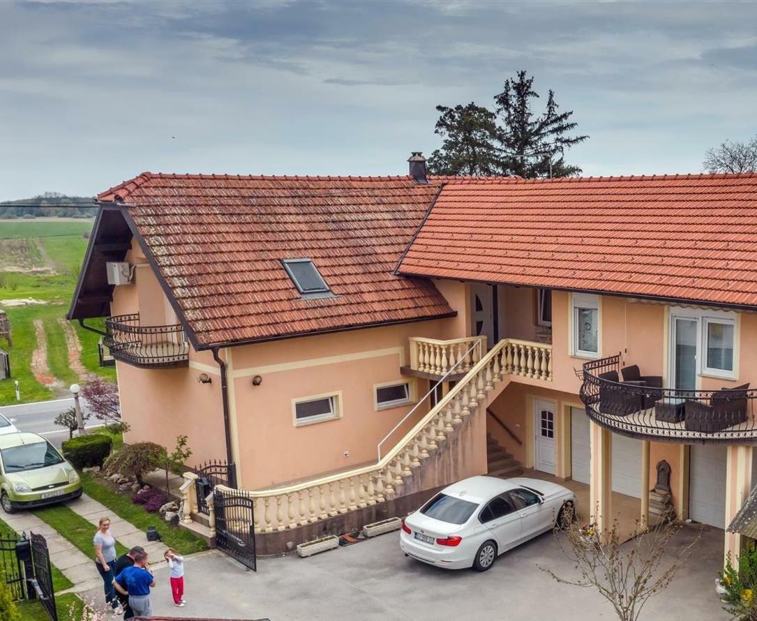 Apartman Hubertus 5* Vagovina Exteriér fotografie